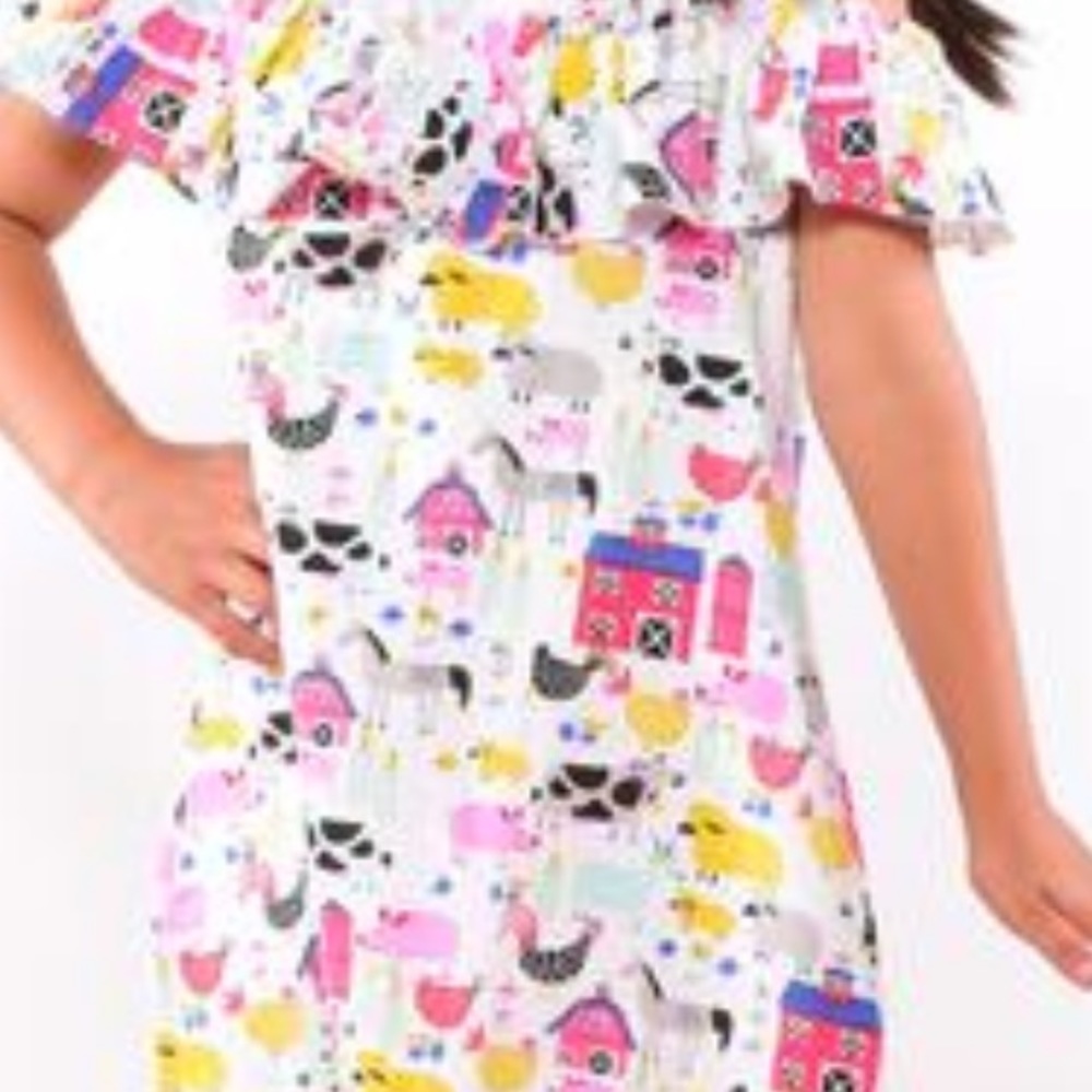 Farm Cold Shoulder Tunic as a Dress go up a size - Picture 4 of 4